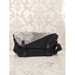 Vatanai Survival bag - black Lada
