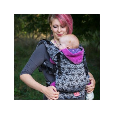 Moisha Grow  ergonomické nosítko Geostar Silver - půjčovna