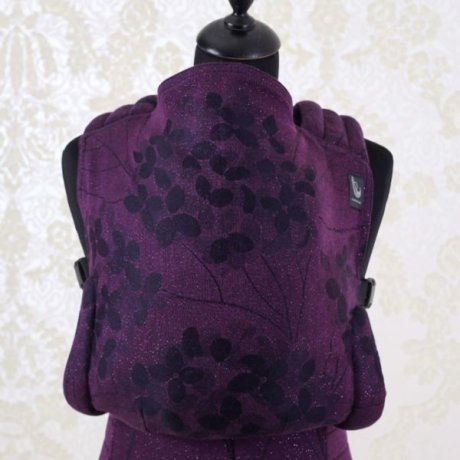 Vatanai ergonomical babycarrier Hortenzie Viktorie - for rent
