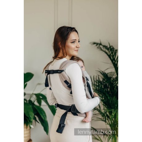 LennyLamb LennyLight compact adjustable ergonomic carrier - Little Herringbone Almond