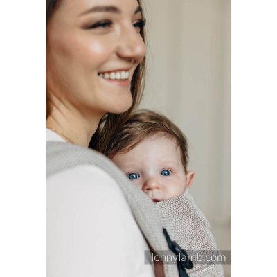 LennyLamb LennyLight compact adjustable ergonomic carrier - Little Herringbone Almond