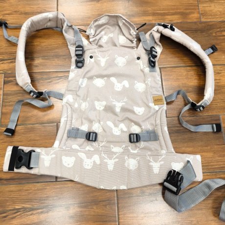 FOR RENT Sestrice ergonomic babycarrier Carrier - Dreamers Natur