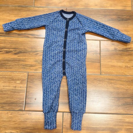 DuoMamas children merino overall - arrows on dark blue