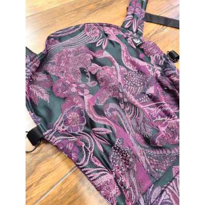 FOR RENT Vatanai ergonomical babycarrier Botanica Winberry