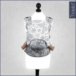 Fidella Fusion babycarrier with buckles Iced Butterfly smoke - for rent
